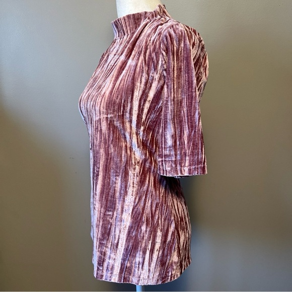 Pilcro Anthropologie Pink Crushed Velvet Velveteen Mock Neck Top Size Small - Picture 4 of 11